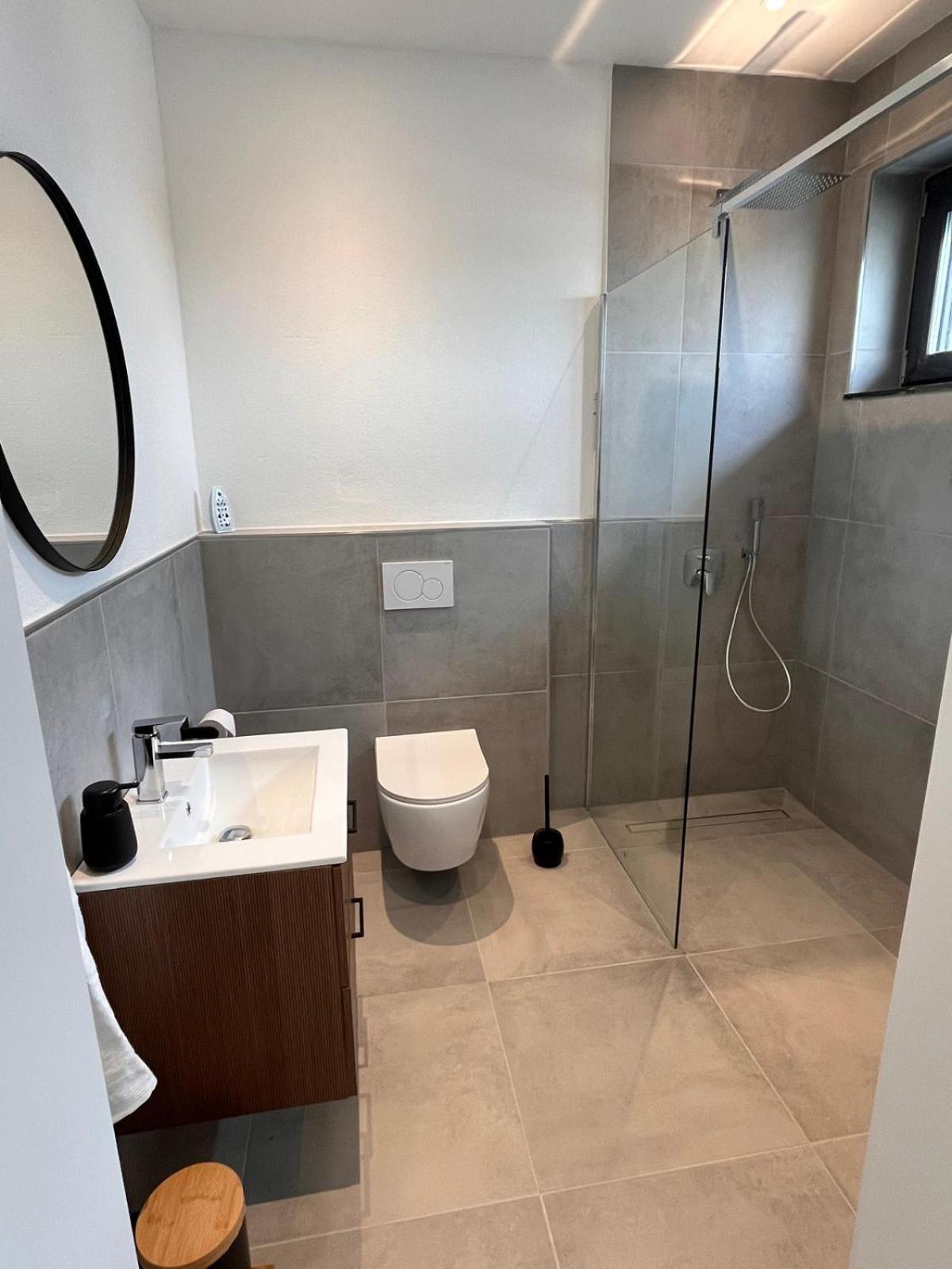 Ferienwohnung Kunterbunt Messkirch Ngoại thất bức ảnh